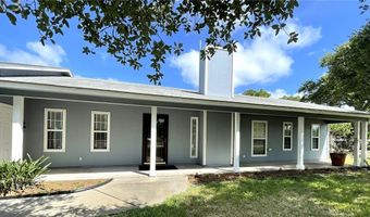 423 S 12th St, Aransas Pass, TX 78336