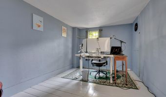 992 Pequawket Trl, Baldwin, ME 04091