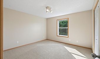 16042 Iodine St, Ramsey, MN 55303