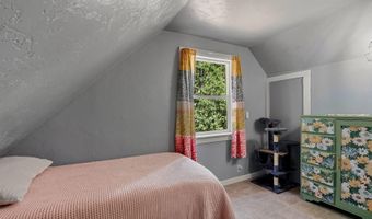 6328 River Rd, Clark Fork, ID 83811