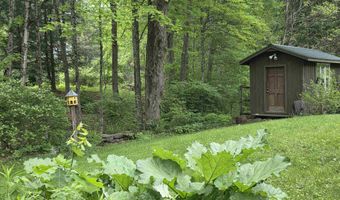 1073 Upper Dummerston Rd, Brattleboro, VT 05301