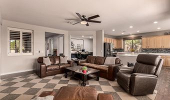 39913 N PRIDE Dr, Anthem, AZ 85086