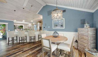 6605 SEABIRD Way, Apollo Beach, FL 33572