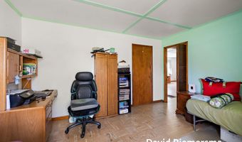 466 27th St, Allegan, MI 49010