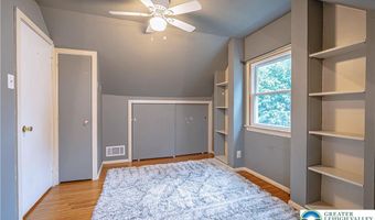 302 College Dr, Allentown, PA 18104