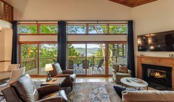 471 Rivard Rd, Glenville, NC 28736