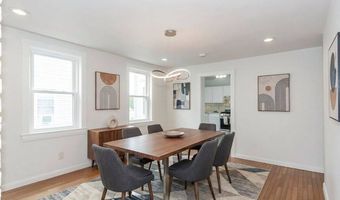 10 Elm Ct, Andover, MA 01810