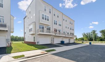 23162 HORSESHOE TRAIL Sq, Ashburn, VA 20148