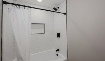 299 High St, Candia, NH 03034
