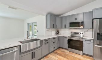 2735 NE 127TH Pl, Anthony, FL 32617
