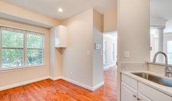 5075 MINDA Ct, Alexandria, VA 22304
