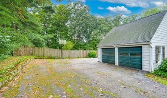 1176 Duncan Spur, Akron, OH 44333