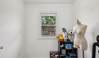 11 KENWICK Rd, Hockessin, DE 19707
