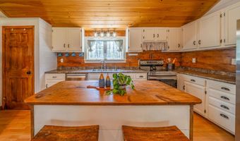 128 Shepard Rd, Belfast, ME 04915