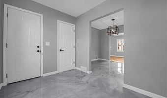 15776 McLain Ave, Allen Park, MI 48101