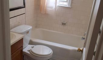 432 33RD St SE 2, Washington, DC 20019