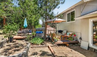 635 Chestnut St, Ashland, OR 97520