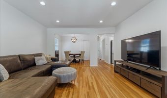 25-27 W 6th St, Bayonne, NJ 07002