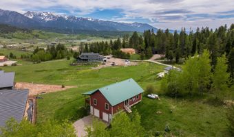 31 PINE HOLLOW Ct, Alpine, WY 83128