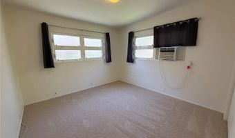 98-1774 Kupukupu St, Aiea, HI 96701