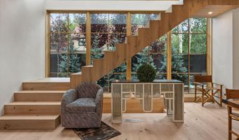 502 N 6th St, Aspen, CO 81611