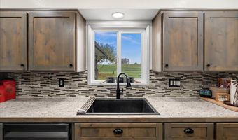 39449 NW WILKESBORO Rd, Banks, OR 97106