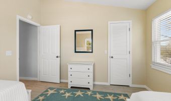 527 MAGNOLIA Ave, Anna Maria, FL 34216