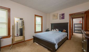 2984 Massillon Rd, Akron, OH 44312