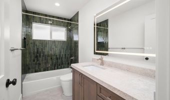 50 Eono Pl, Haiku, HI 96708