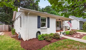 1911 Club Rd, Charlotte, NC 28205
