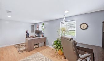 2219 Woodland Trace St, Austintown, OH 44515