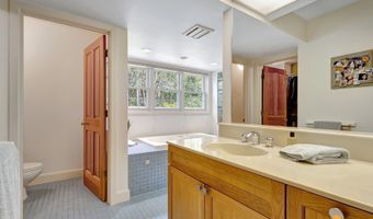 1607 W 14th Ave, Anchorage, AK 99501