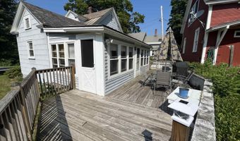 18 Carver St, Brandon, VT 05733