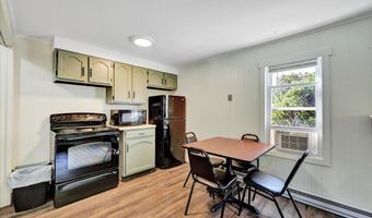 39 Evergreen Dr, Berlin, VT 05602