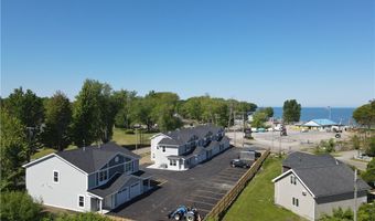 8989 Iroquois St, Angola, NY 14006