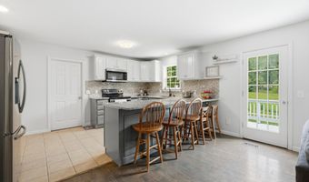 5006 Hickory Hill Ln, Apison, TN 37302