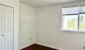 2341 Timbercrest Court Ct, Ann Arbor, MI 48103