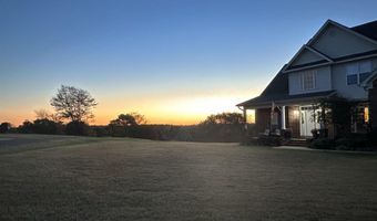 104 Autumn Ln, Beebe, AR 72012