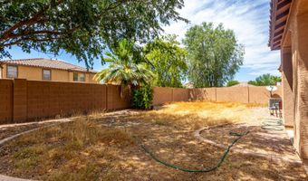 6888 S ONYX Dr, Chandler, AZ 85249