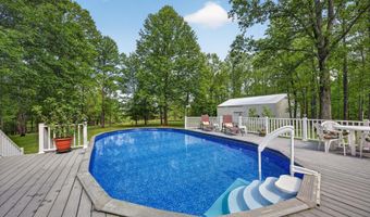 4127 N Northwood Ln, Bloomfield, IN 47424