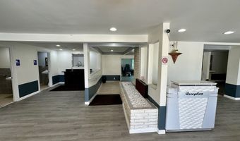 1601 E 53rd St, Anderson, IN 46013