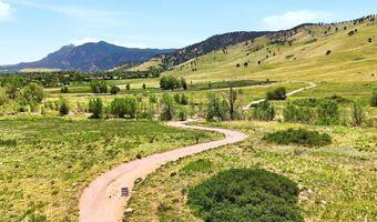 877 S Terrace Cir, Boulder, CO 80304