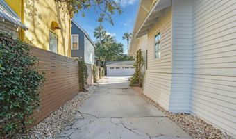 322 6TH St, Atlantic Beach, FL 32233