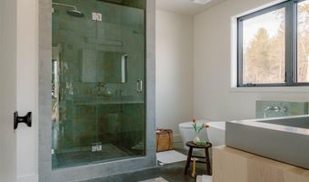 11 Franklin Ln, Accord, NY 12404