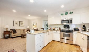3125 Loma Ln, Charlotte, NC 28205