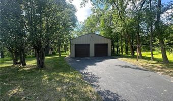 1402 N Mckay Ave NE, Alexandria, MN 56308