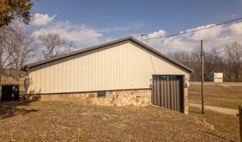 105 Couch St, Alton, MO 65606