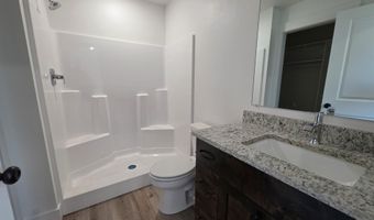 1897 Brynwood Ave, Chubbuck, ID 83202