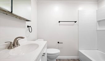 728 ELMTREE Ln, Claymont, DE 19703