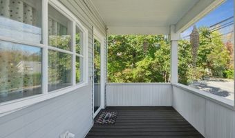 78 Main St, Bayonne, NJ 07035